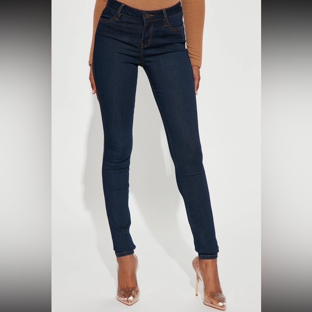 NWT Fashion Nova Womens Tall Classic Mid Rise Skinny Jeans - Dark Denim
